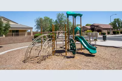 17186 W Lisbon Lane, Surprise, AZ 85388 - Photo 38