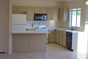 13323 E Butler St, Chandler, AZ 85225 - Photo 10