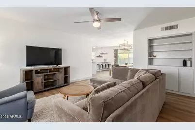 8419 E Granada Road, Scottsdale, AZ 85257 - Photo 4