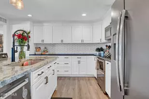 14446 N 40th Pl, Phoenix, AZ 85032 - Photo 10