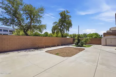 6827 N 71st Drive, Glendale, AZ 85303 - Photo 44