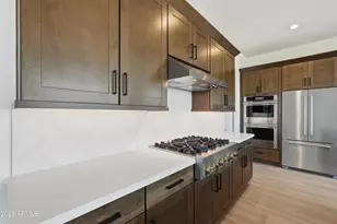 17768 W Whitefish Dr, Surprise, AZ 85388 - Photo 10