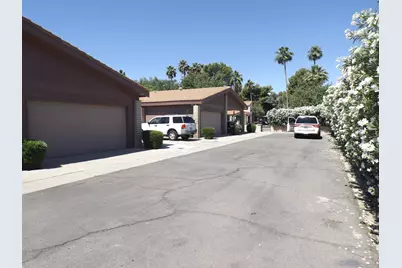 2705 E Cactus Road, Phoenix, AZ 85032 - Photo 10