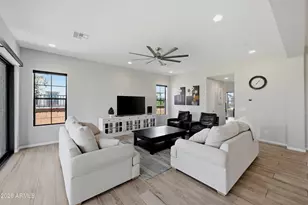 2296 E Canary Dr, Gilbert, AZ 85297 - Photo 8