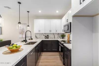 1642 E Monte Vista Road #Unit 2, Phoenix, AZ 85006 - Photo 6