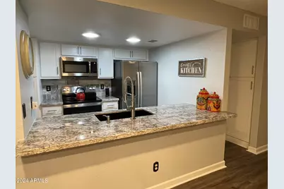 7811 E Park View Drive, Mesa, AZ 85208 - Photo 10