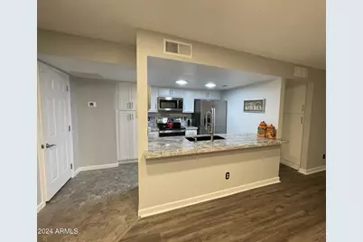 7811 E Park View Drive, Mesa, AZ 85208 - Photo 8