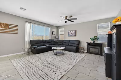8318 N 186th Lane, Waddell, AZ 85355 - Photo 8