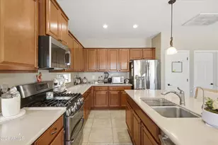 28233 N Welton Pl, San Tan Valley, AZ 85143 - Photo 8