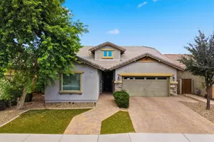 28233 N Welton Pl, San Tan Valley, AZ 85143 - Photo 2