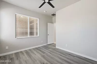 8787 W Gardenia Avenue, Glendale, AZ 85305 - Photo 32