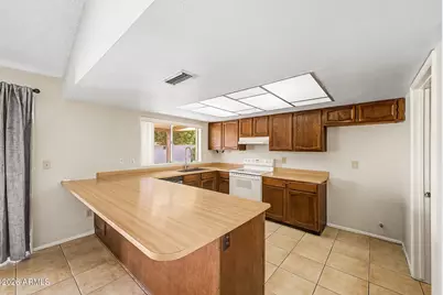 5733 W Mescal Street, Glendale, AZ 85304 - Photo 14