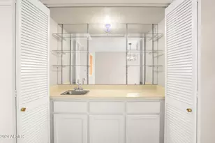 7233 N VÃ­a De La Siesta --, Scottsdale, AZ 85258 - Photo 14