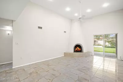 7233 N Via De Lane #SIESTA, Scottsdale, AZ 85258 - Photo 18