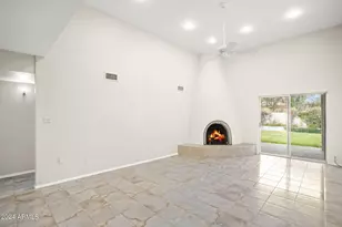 7233 N VÃ­a De La Siesta --, Scottsdale, AZ 85258 - Photo 18