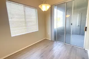 2929 W Yorkshire Dr, Phoenix, AZ 85027 - Photo 10