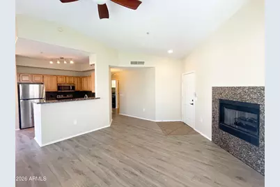 2929 W Yorkshire Drive #Unit 1019, Phoenix, AZ 85027 - Photo 6
