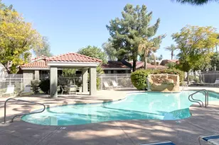 2929 W Yorkshire Dr, Phoenix, AZ 85027 - Photo 26