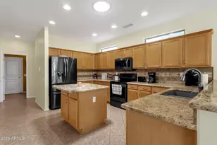 18846 N Palacio Ln, Surprise, AZ 85387 - Photo 14