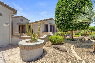 18846 N Palacio Lane, Surprise, AZ 85387 - Photo 2