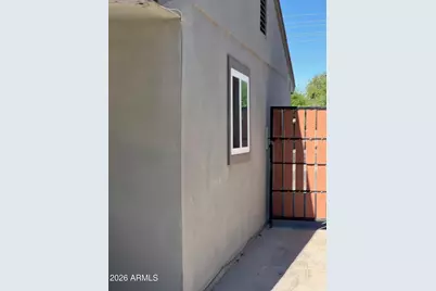 6831 W Camelback Road, Phoenix, AZ 85033 - Photo 4