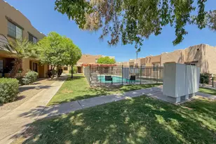 1935 W Morten Ave, Phoenix, AZ 85021 - Photo 28