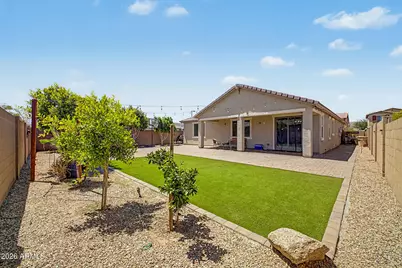 21377 W Almeria Road, Buckeye, AZ 85396 - Photo 26