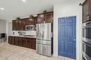21377 W Almeria Rd, Buckeye, AZ 85396 - Photo 10