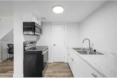 4244 S 46th Place, Phoenix, AZ 85040 - Photo 6