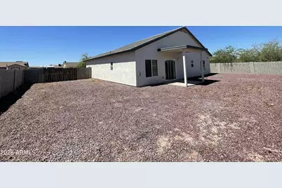 11176 W Cambria Circle, Arizona City, AZ 85123 - Photo 14