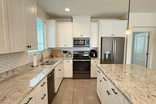 2658 S Harmony Ave, Gilbert, AZ 85295 - Photo 10