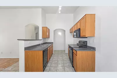 1221 N 161st Avenue, Goodyear, AZ 85338 - Photo 8