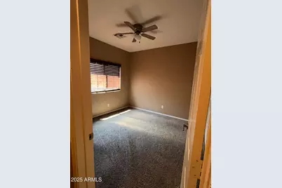 526 E Bartlett Way, Chandler, AZ 85249 - Photo 8