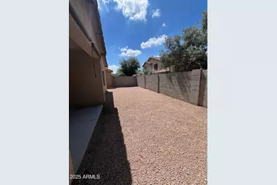 526 E Bartlett Way, Chandler, AZ 85249 - Photo 12