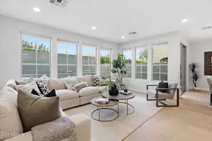 3984 E Robin Ln, Phoenix, AZ 85050 - Photo 14