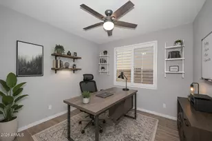3136 E Tina Dr, Phoenix, AZ 85050 - Photo 18