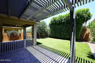 3136 E Tina Dr, Phoenix, AZ 85050 - Photo 22