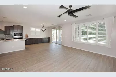 3136 E Tina Drive, Phoenix, AZ 85050 - Photo 14