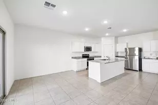 11695 N Richards Dr, Maricopa, AZ 85139 - Photo 6