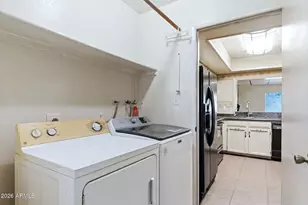 1434 W Kerry Ln, Phoenix, AZ 85027 - Photo 22