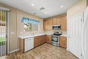 18521 N Davis Dr, Maricopa, AZ 85138 - Photo 12
