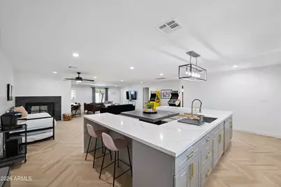 1720 W Sunnyslope Lane, Phoenix, AZ 85021 - Photo 2
