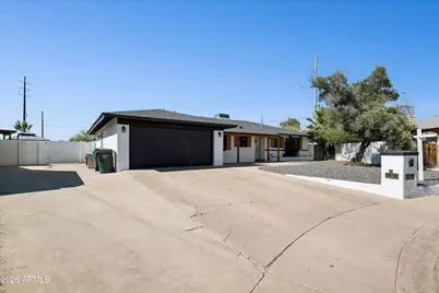 1720 W Sunnyslope Lane, Phoenix, AZ 85021 - Photo 8