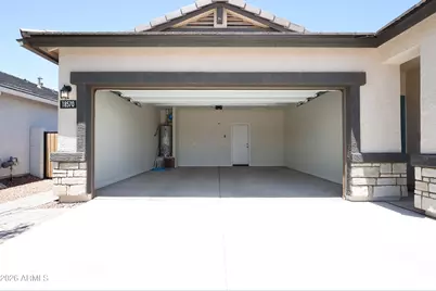 18570 W Desert Hollow Drive, Wittmann, AZ 85361 - Photo 24