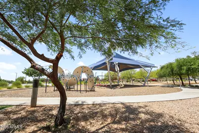 18570 W Desert Hollow Drive, Wittmann, AZ 85361 - Photo 22