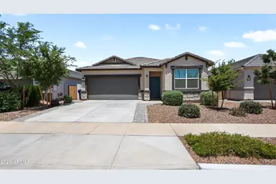 18570 W Desert Hollow Drive, Wittmann, AZ 85361 - Photo 1