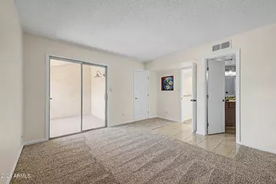 13824 N 41st Lane, Phoenix, AZ 85053 - Photo 18
