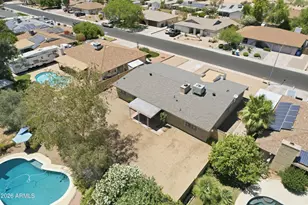 4427 W Dahlia Dr, Glendale, AZ 85304 - Photo 4
