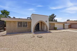 4427 W Dahlia Dr, Glendale, AZ 85304 - Photo 18