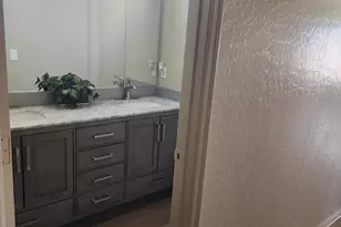 5409 S 15th Way SE, Phoenix, AZ 85040 - Photo 32